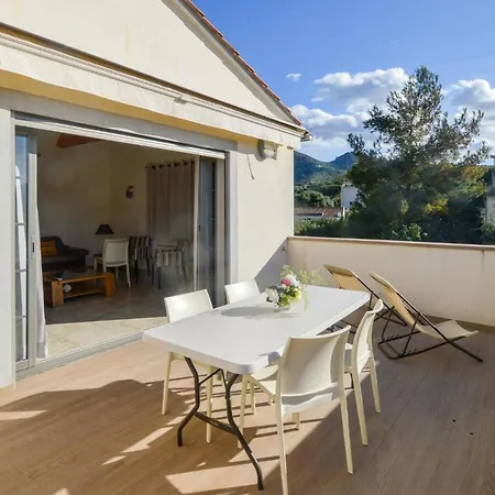 In St, Florent With 2 Bedrooms And Wifi *