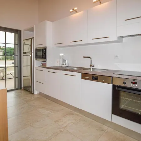 In St, Florent With 2 Bedrooms And Wifi Appartement
